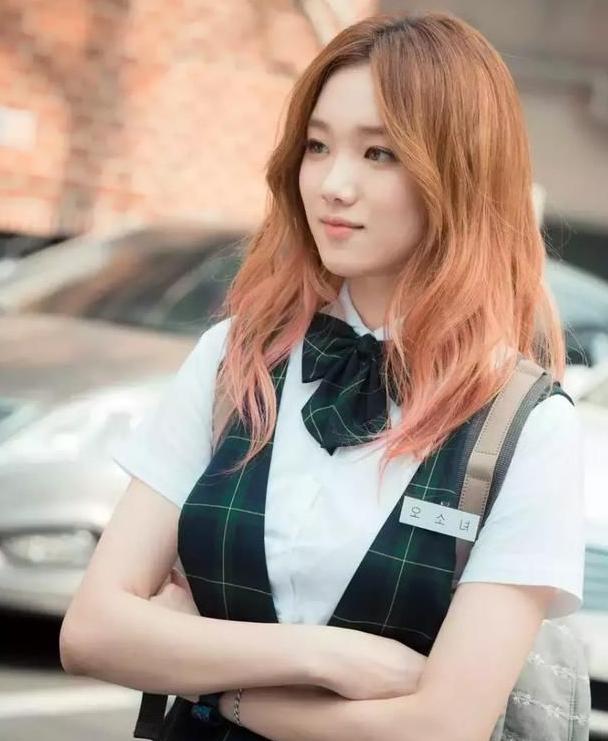 李圣经身高体重，李圣经近期恋情