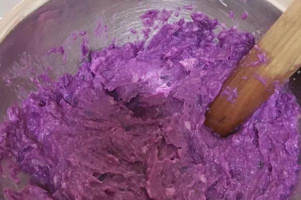 黄瓜和小乳瓜哪个更适合减肥吃，夏天“易瘦”蔬菜排行榜