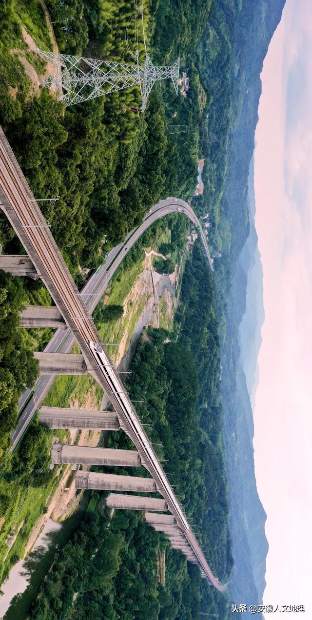 六安市大裂谷风景区，一座拥有极致风光的水利之城