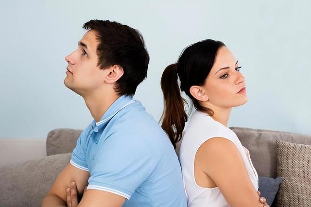 不结婚的叫什么族，不婚族群体为什么不愿意结婚（不想结婚属于什么一族）