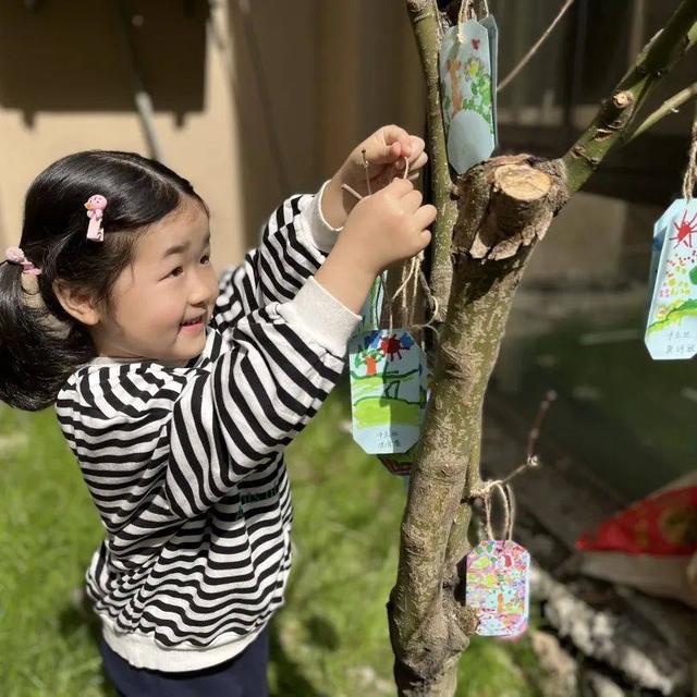 幼儿园自然角在线研讨，小小自然角春意盎然中