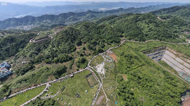 重庆特色露营地，有个避暑和露营的胜地