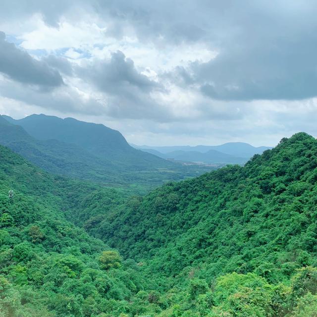广州白水寨风景名胜区瀑布介绍，北回归线上的壮丽瀑布