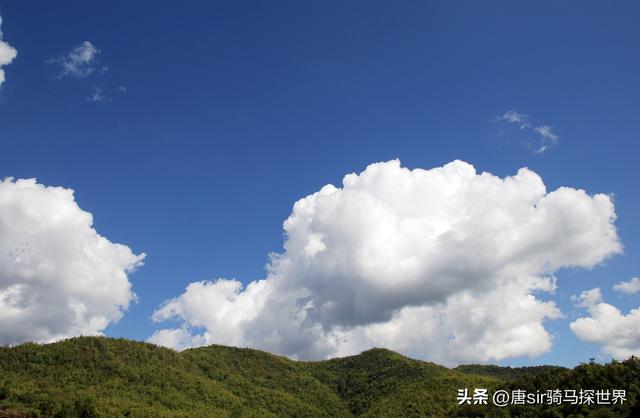 云南西双版纳旅游热，一座四季皆夏的城市