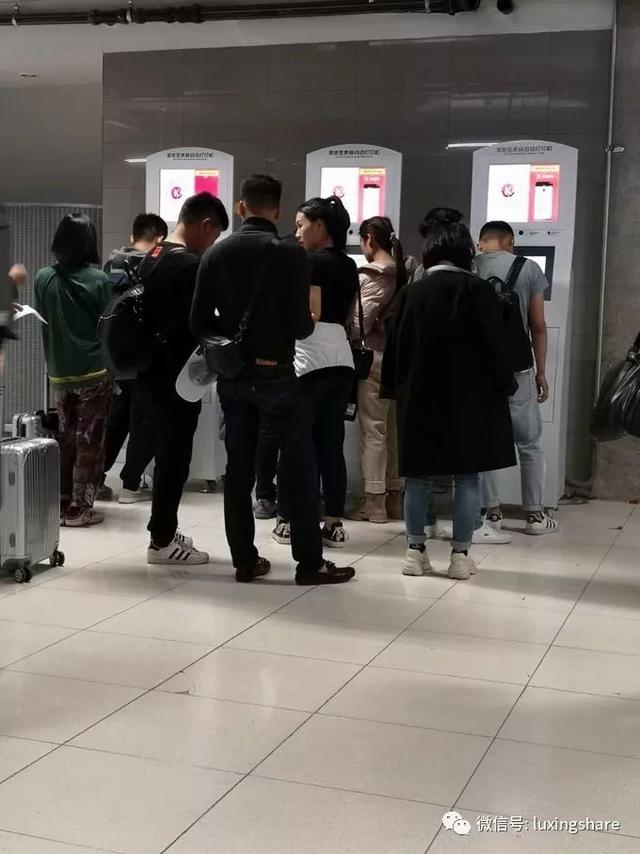 泰国电子签证和落地签哪个划算，泰国普通签证落地签