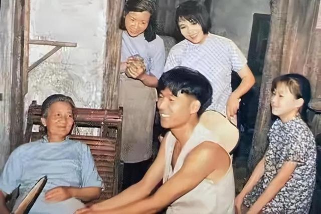 谢园个人资料简介，谢园个人资料及子女（演员谢园：无儿无女去世2年后）