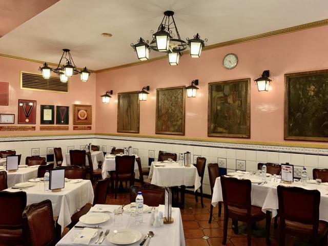 澳门最地道的港式茶餐厅，澳门的老式餐厅都是什么样的