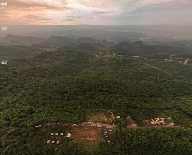 重庆特色露营地，有个避暑和露营的胜地