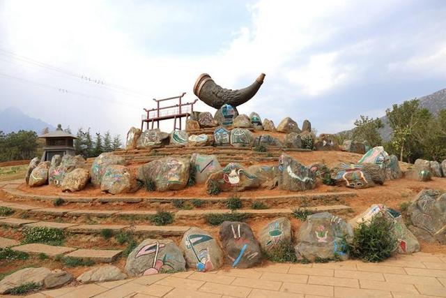 云南丽江旅游攻略详细介绍，云南丽江旅游自由行实用攻略