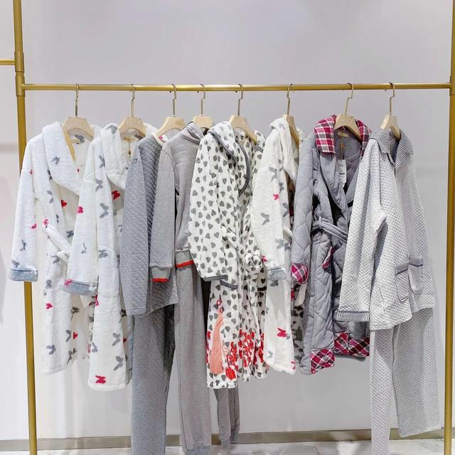 绮瑞，绮瑞大码纯棉家居服