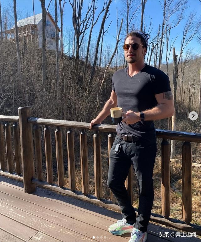 杰克逊拉斯波恩，暮光之城颜值巅峰