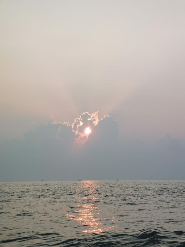 北海涠洲岛一日游最佳路线，北海涠洲岛5日游攻略