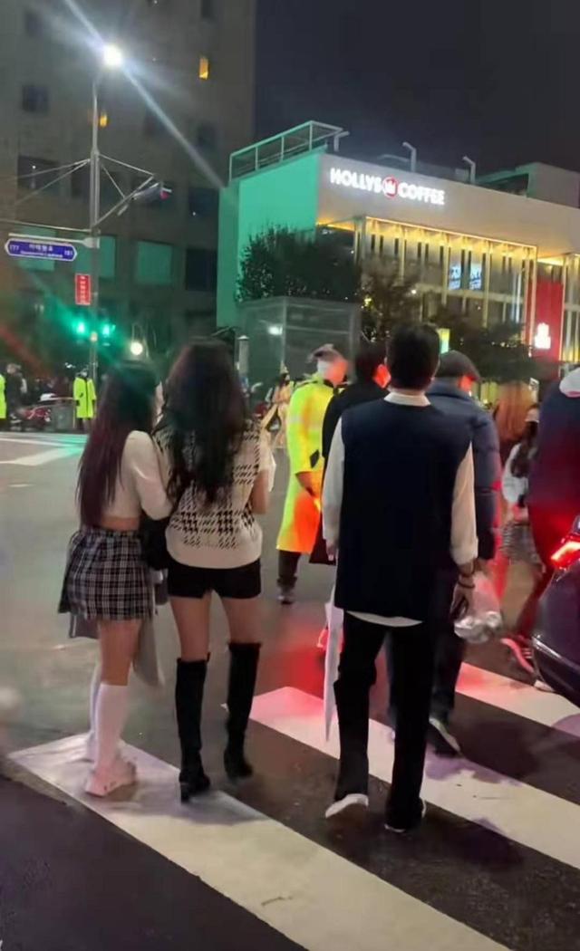 韩国人穿搭秋冬，韩国人的早春穿搭真有范