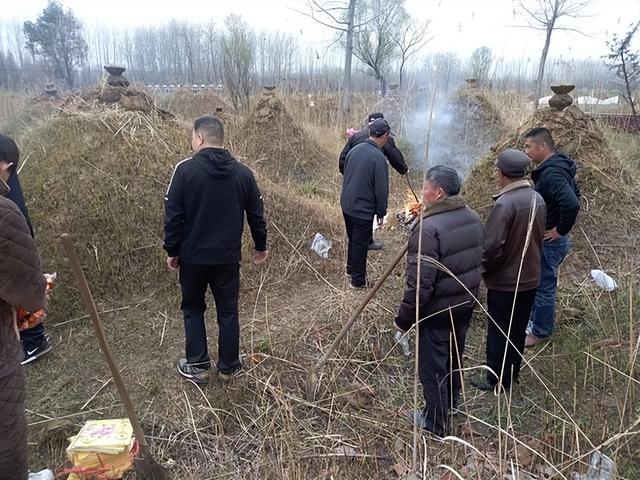 清明节的风俗是什么，清明节怎么过都有什么习俗（清明节有哪些习俗）