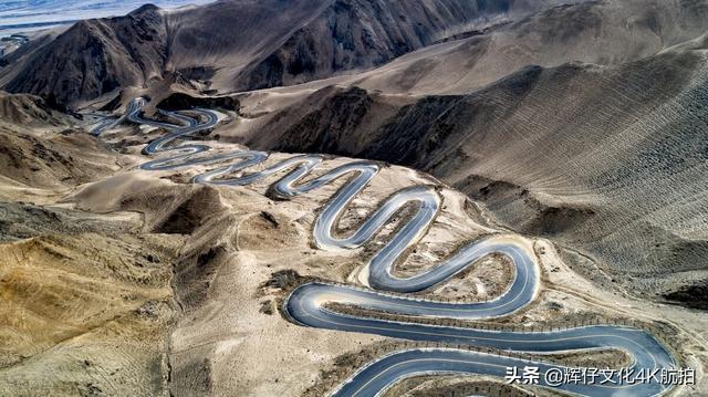 天山峡谷独库公路最美景点，天山山脊上的一条风景大道