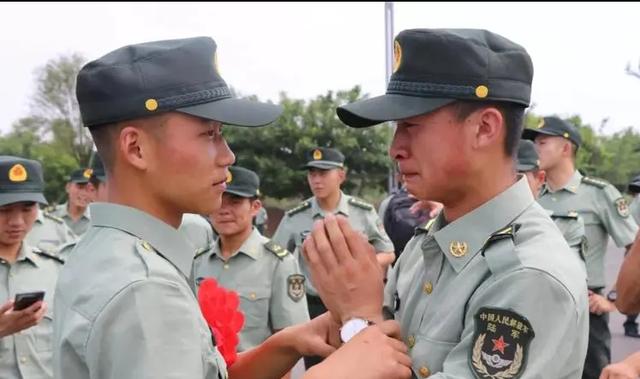 当兵什么学历要求，当兵的学历要求有哪些（当兵对于学历有什么要求）