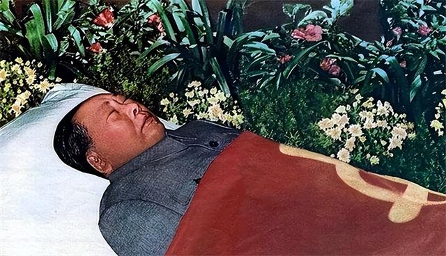 遗体为何至今栩栩如生面色红润，毛主席遗体为何至今仍栩栩如生