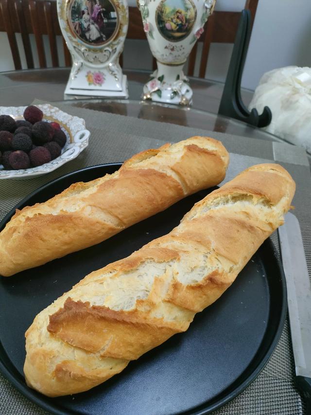 法式长棍面包由来，法国的非物质文化遗产法式长棍面包是如何制作的