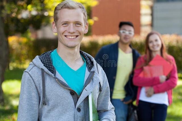 大学一般有哪些奖学金，大学当中有哪些奖学金