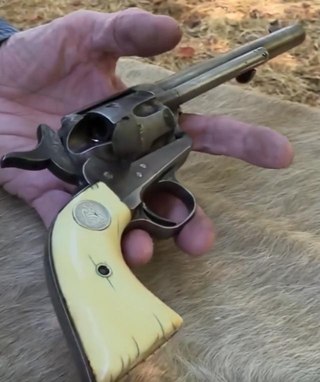 柯尔特m1873，柯尔特m1873转轮手枪