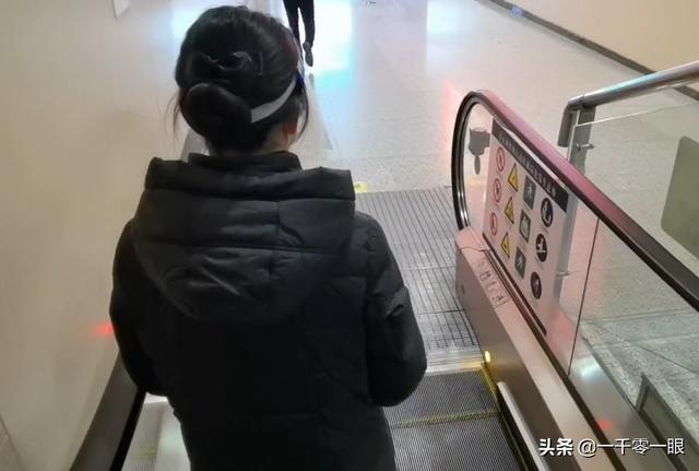 高铁商务座怎么买，高铁商务座不能网上购票吗（花18.5元坐高铁享免费餐还免排队）