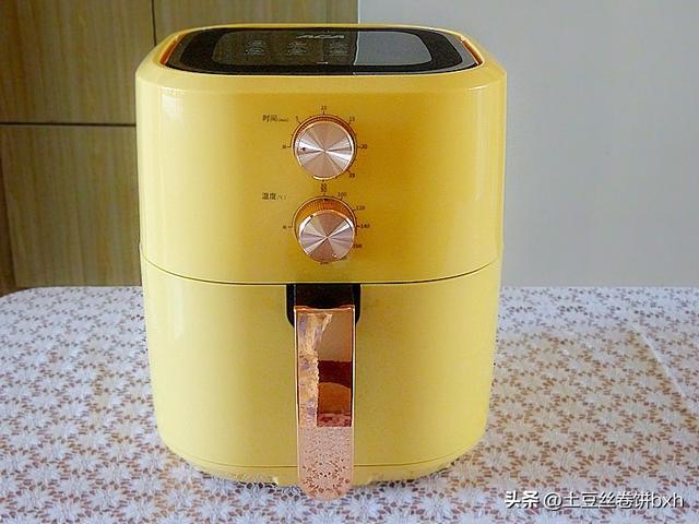 家庭版油炸小油条的做法，低糖健康小油条