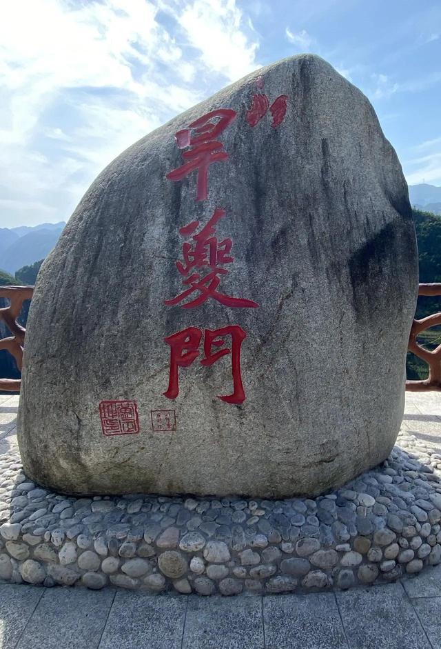 重庆万州第一大瀑布，婚外感情中男人追女人是一种什么样的心态