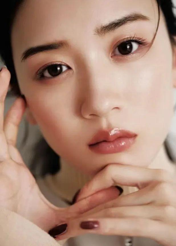 适合各种脸型的发型减龄，女生显老又土气的5款发型