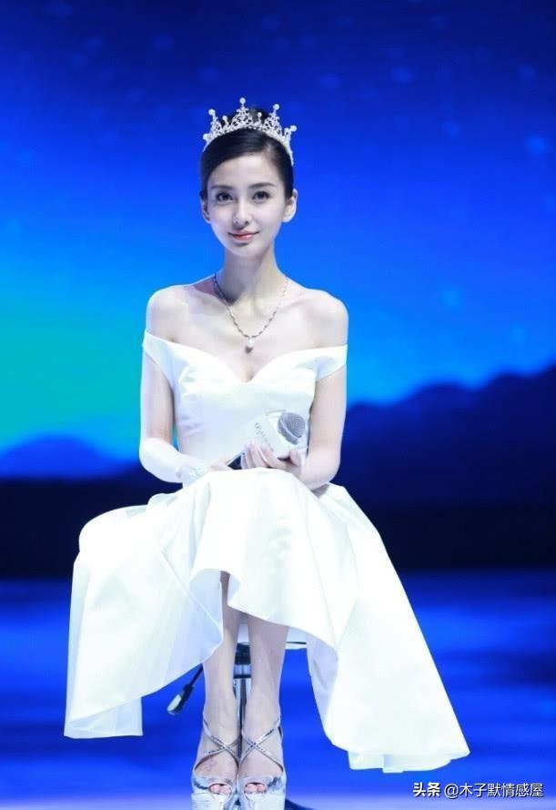 黄晓明和baby，黄晓明和angelababy的情史（微博之夜6大尴尬瞬间）