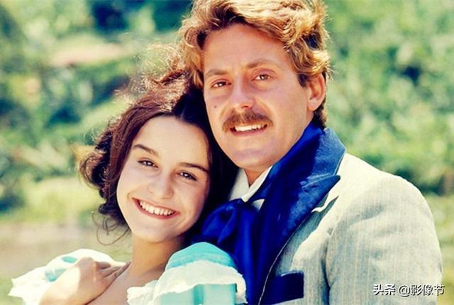 一个演黑奴的老片，女奴播出快40年了