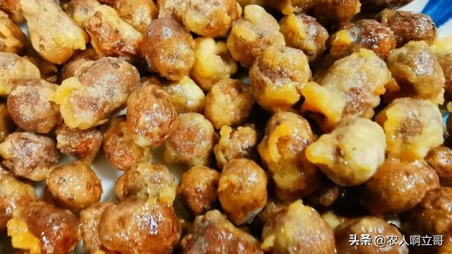 莲藕炒什么好吃，莲藕炒什么菜好吃又营养（记得多加这2样蔬菜）
