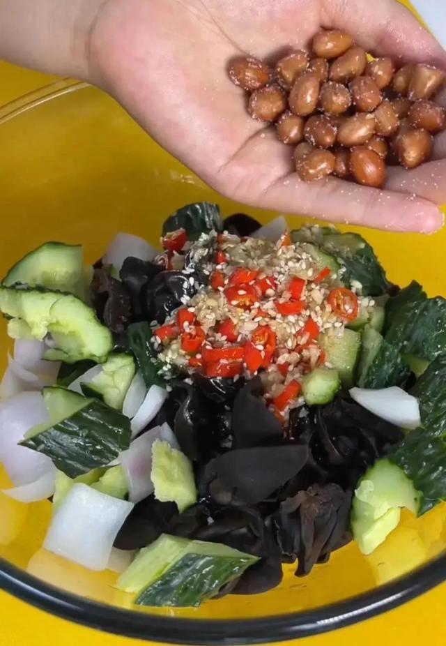 木耳的吃法和做法，木耳最好吃的19种做法（建议多吃木耳菜）