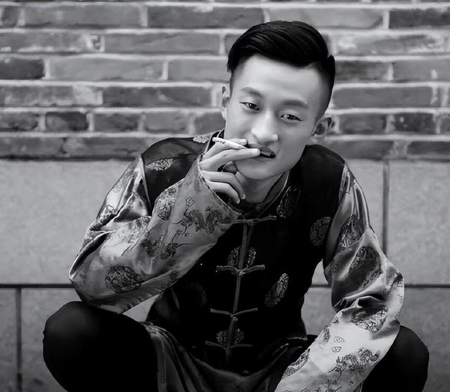 网红天道自曝已经与散打哥续约，快手散打哥说天道直播回放