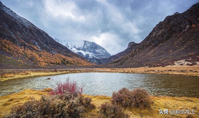 四川最好的草原花海，四川这地有块红草地