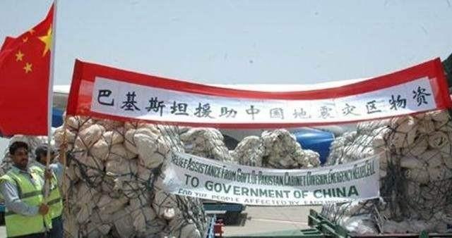 中巴友谊真的这么铁吗，中巴关系真的铁吗（中国人在巴基斯坦人民心中是这样的）