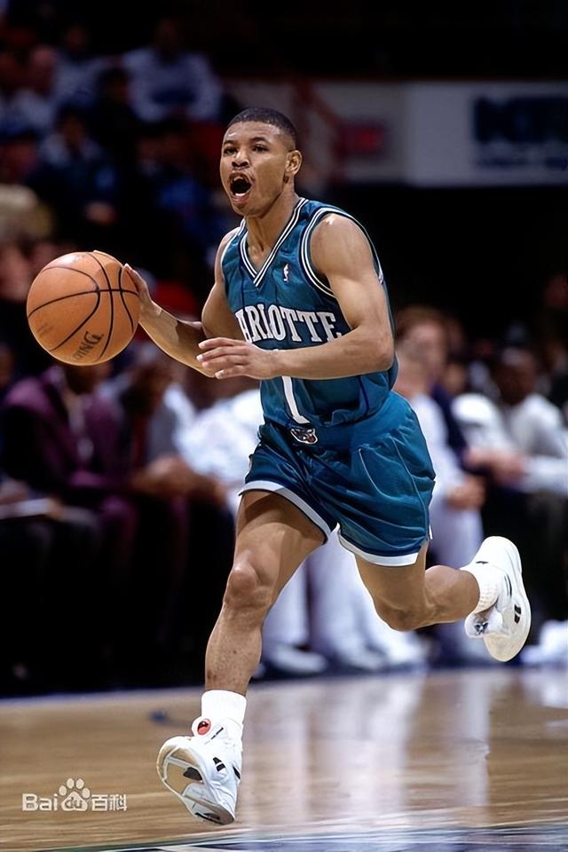 nba黄蜂队现役首发，NBA巡礼之队史最佳阵容之夏洛特黄蜂队