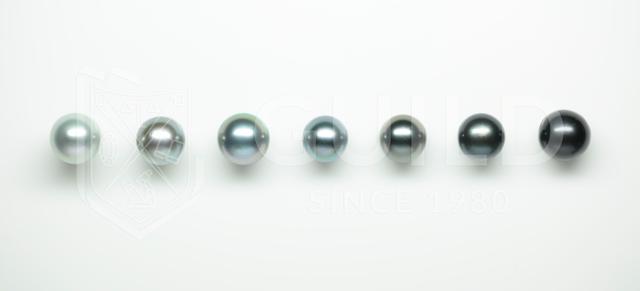 自然界中的黑色宝石，各种漂亮宝石和能量宝石