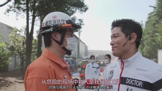 最近看了两部特别棒的电影，至少在影院让我爽到了