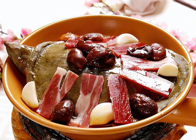 安徽有什么美食，超出名的安徽美食你都吃过几道呢（道道都是安徽人的“心头爱”）