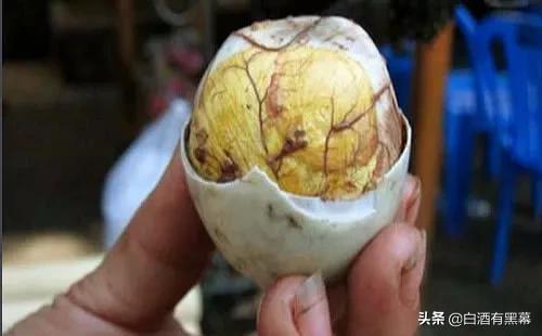 毛鸡蛋是怎么才能做出来，毛鸡蛋形成过程