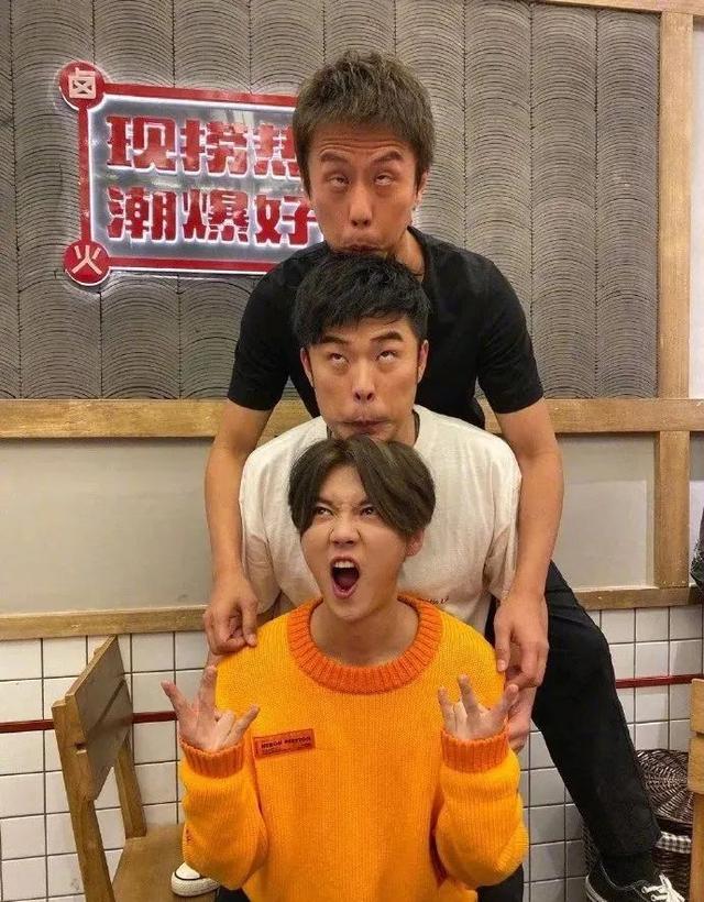 陈赫个人资料跑男成员，晒妻子小心翼翼