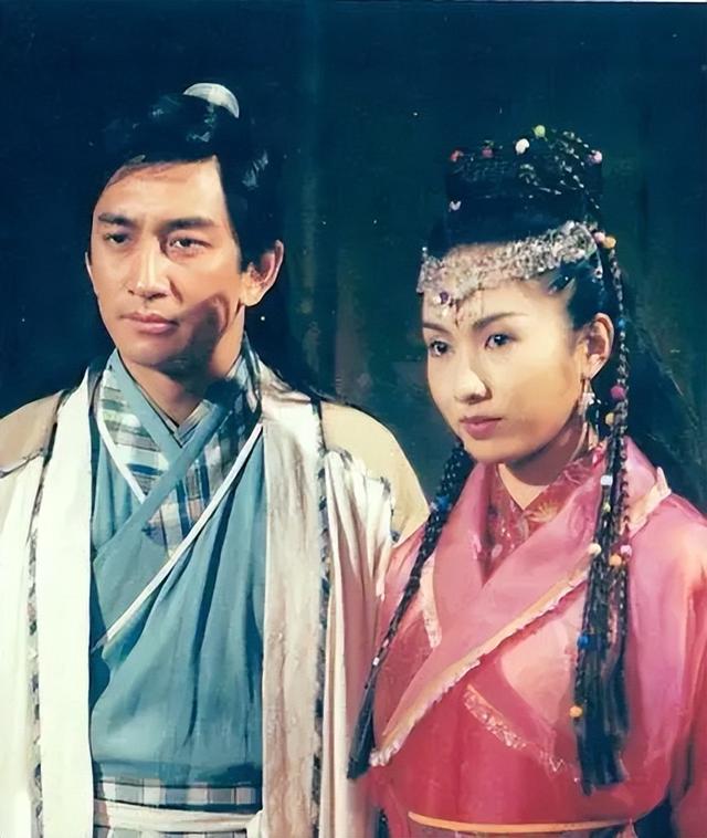 史上最尴尬的五位明星，这9位明星简直尴尬又可笑