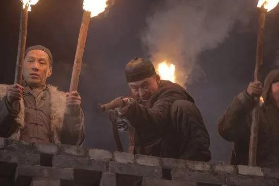 1942为什么不是一部灾难片，河南人的灾难片《1942》