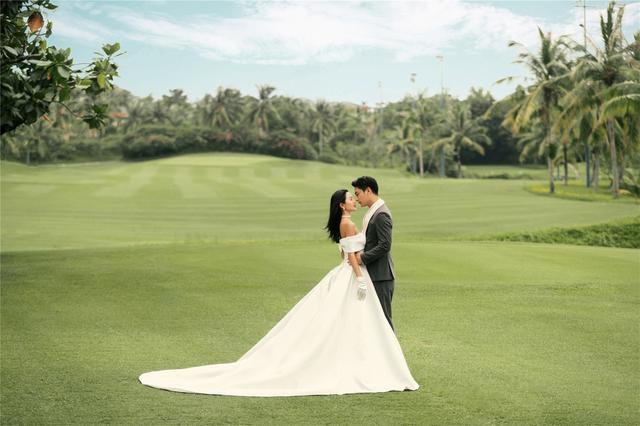 三亚旅行婚纱照，三亚异域风旅拍婚纱照价目表（你在三亚的婚纱照旅行日记）