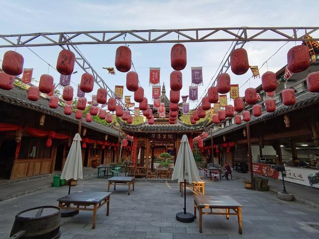 恩施必玩的三个景点，恩施必玩的旅游景点排名前十（三日游路线攻略详细介绍）