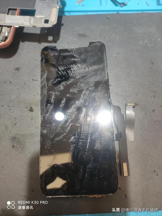 苹果xr拆机视频，水果XR拆机图解以及外屏玻璃更换（水果XR拆机图解以及外屏玻璃更换）