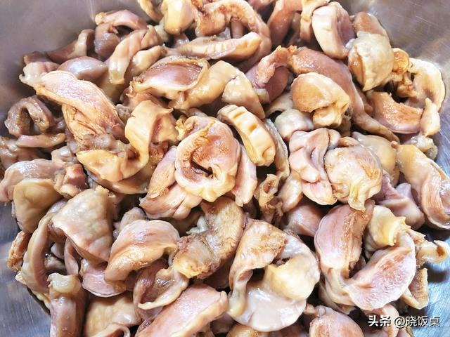酸辣鸡胗的18种吃法，下饭菜酸辣鸡胗的做法