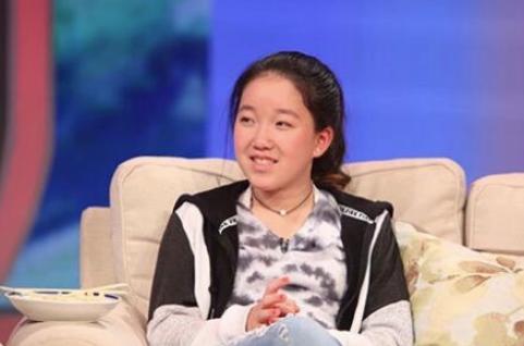 英达小儿子多少岁，英达次子被批啃老一无是处