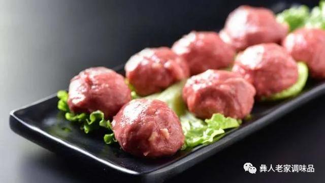 吃火锅买哪些菜，你吃火锅必点的三种菜