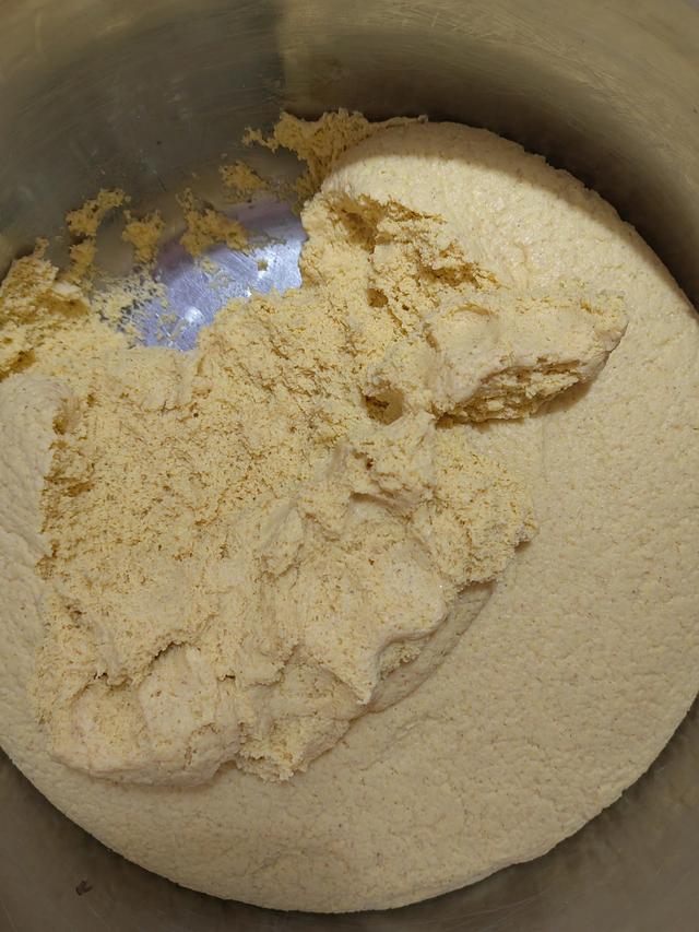 贴饼子怎么和面，贴饼子最简单做法